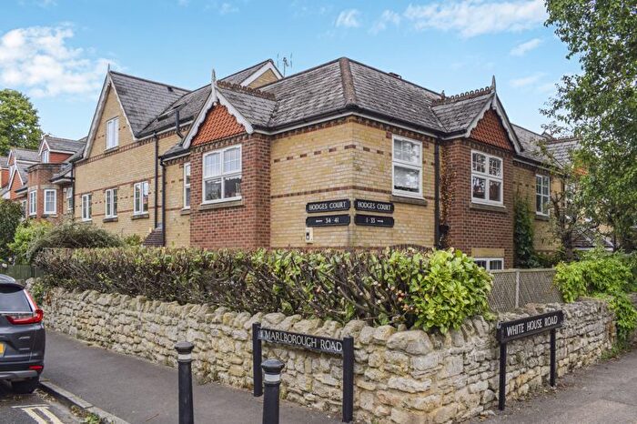 2 Bedroom Flat To Rent In Hodges Court, Whitehouse Road, Oxford, OX1