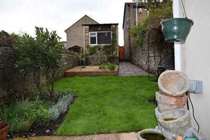 2 Bedroom Property To Rent In Trinity Street, Frome, BA11