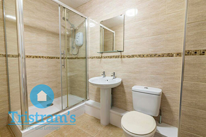 6 Bedroom End Of Terrace House To Rent In Gadd Street, Nottingham, NG7