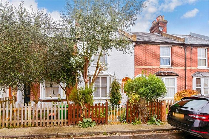 2 Bedroom Terraced House For Sale In Lansdown Road, Canterbury, Kent, CT1