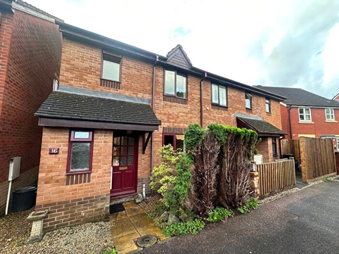 3 Bedroom Link Detached House To Rent In Gardenia Drive, Tiverton, Devon, EX16