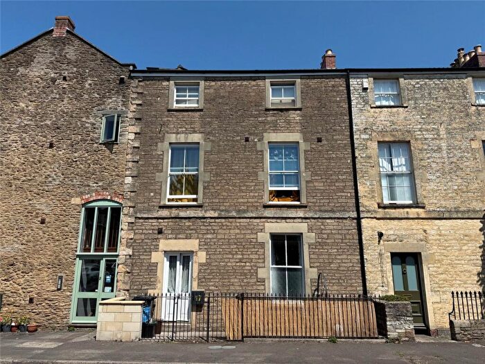 2 Bedroom Apartment For Sale In Vallis Way, Frome, Somerset, BA11