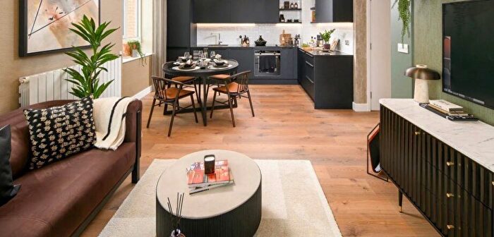 1 Bedroom Flat For Sale In Myro House, Lombard Square, Plumstead, SE28