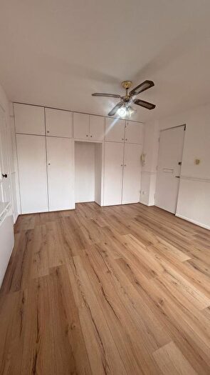 Studio To Rent In Grays, RM17