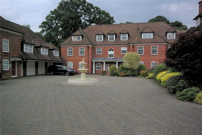 4 Bedroom Town House To Rent In Bracken Hall, Bracken Place, Chilworth, Southampton, SO16