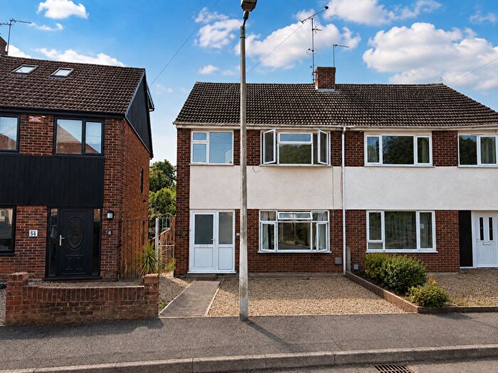 4 Bedroom Semi-Detached House To Rent In Victoria Road, Broadstairs, CT10