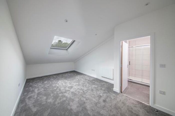 2 Bedroom Flat To Rent In Springfield House, Ashwood Way, Basingstoke, RG23