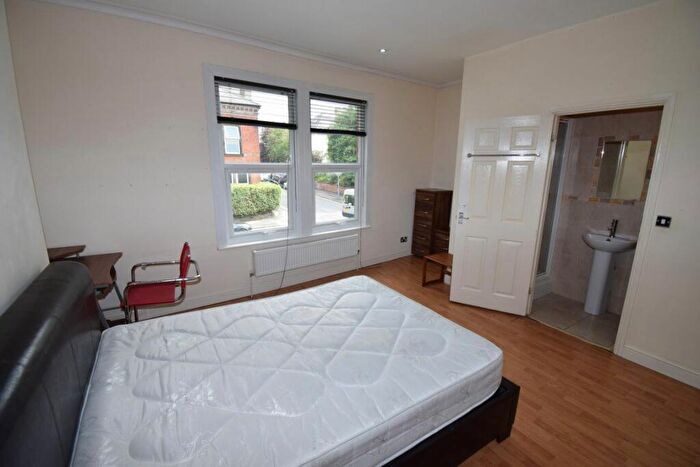 7 Bedroom Property To Rent In Uttoxeter New Road, DE22