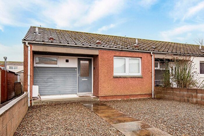 1 Bedroom Terraced Bungalow For Sale In Wishart Gardens, St Andrews, KY16