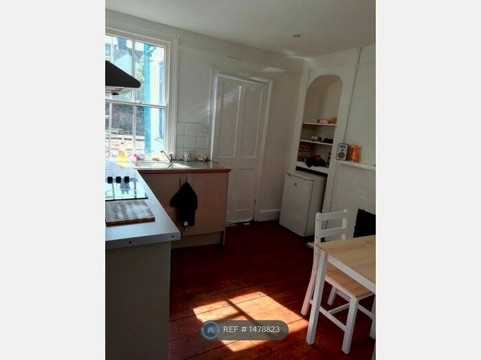 3 Bedroom Terraced House To Rent In Black Griffin Lane, Canterbury, CT1