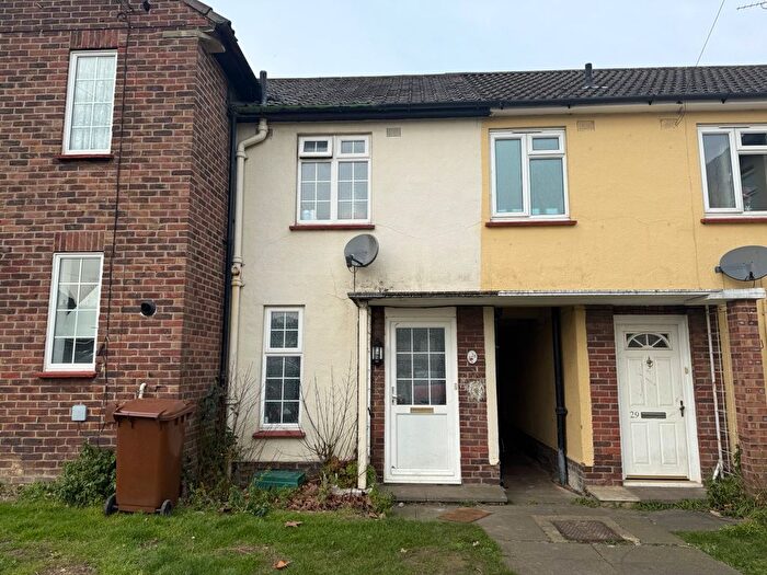 2 Bedroom Terraced House To Rent In Leeds Square, Gillingham, ME8