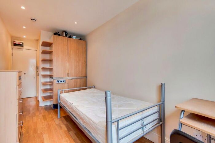 Studio To Rent In Southwell Gardens, South Kensington, SW7