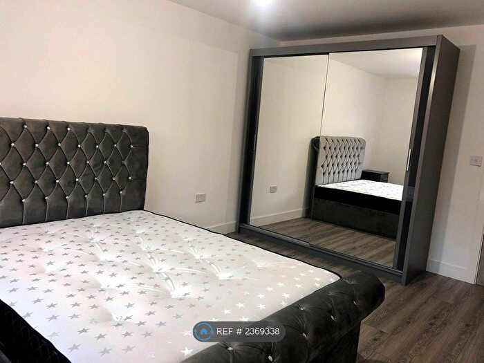 1 Bedroom Flat To Rent In Saffron Lane, Leicester, LE2