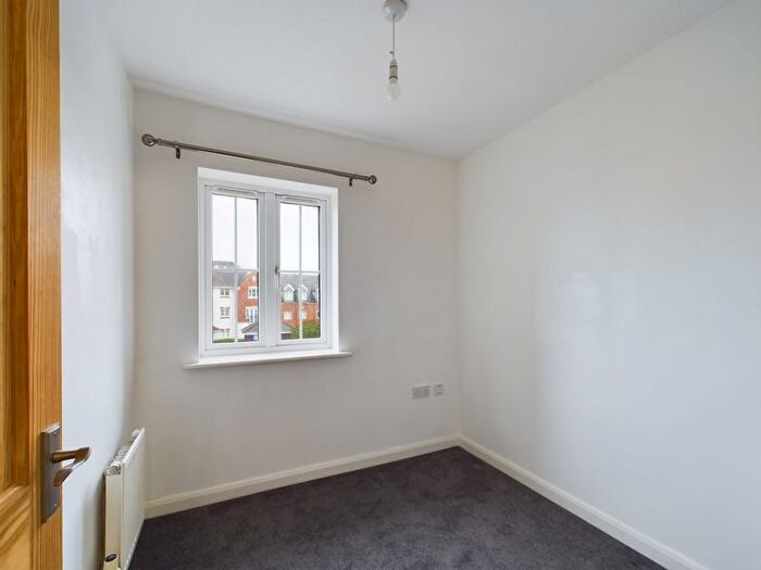 3 Bedroom Terraced House For Sale In Finchale Avenue, Priorslee, Telford, Shropshire., TF2