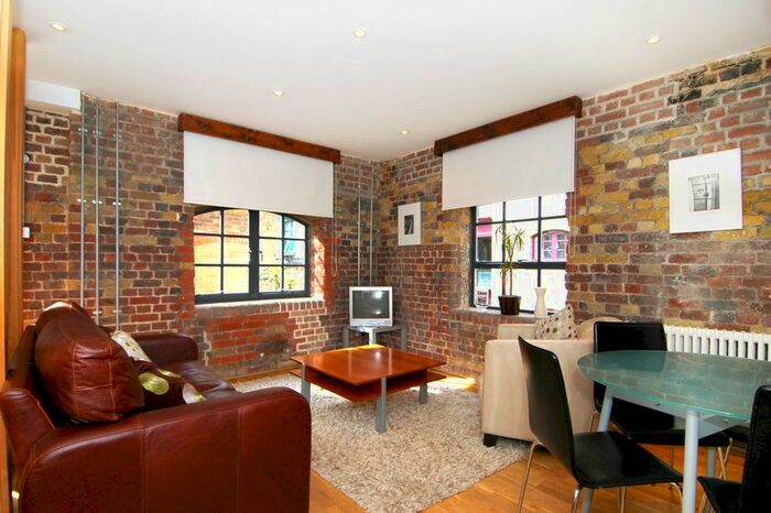 2 Bedroom Flat To Rent In Providence Square, Tower Bridge, London, SE1