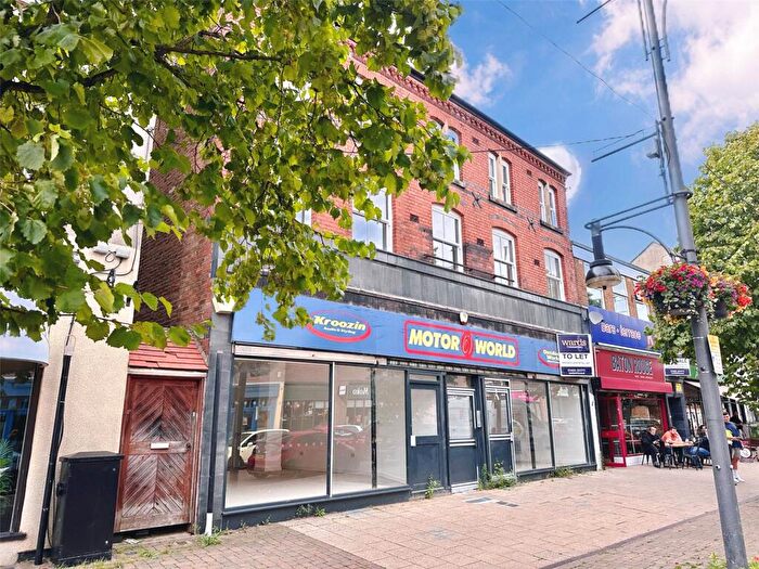 Flat To Rent In Regent Street, Hinckley, Leicestershire, LE10