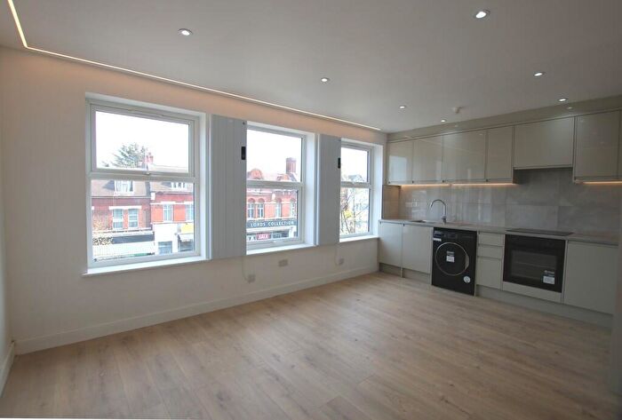 2 Bedroom Apartment To Rent In Craven Park Road, London, NW10