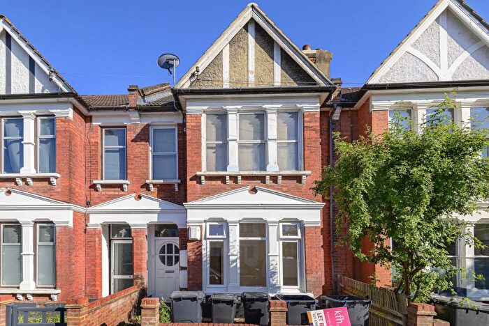 1 Bedroom Property To Rent In Huntly Road, London, SE25