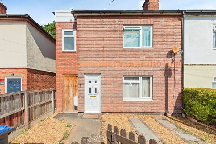 2 Bedroom Semi Detached House For Sale In Bury Road, Leamington Spa, CV31