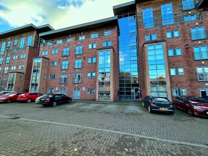 2 Bedroom Flat To Rent In Ings Road, Wakefield, WF1