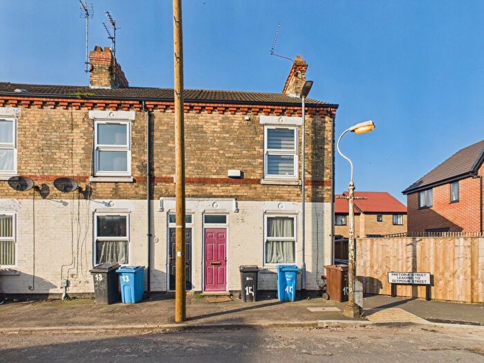 2 Bedroom End Terrace House For Sale In Pretoria Street, Hull, HU3