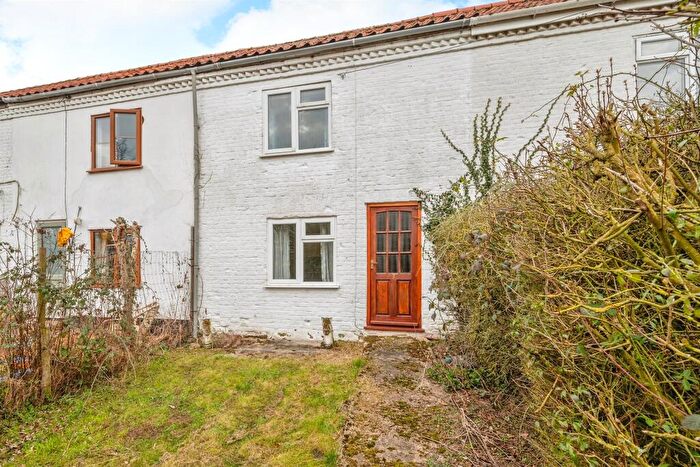 2 Bedroom Terraced House For Sale In Bilhams Hill, Reepham, Norwich, NR10