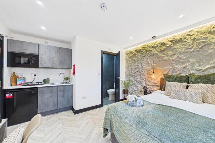 Studio To Rent In Farren Road, Coventry, CV2