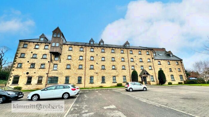 2 Bedroom Apartment For Sale In Durham Road, Houghton Le Spring, Tyne And Wear, DH4