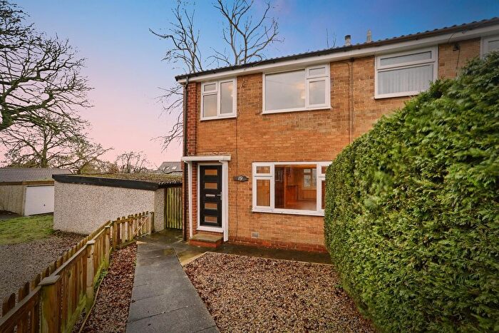 3 Bedroom End Terrace House For Sale In Norfolk Place, Leeds, LS7