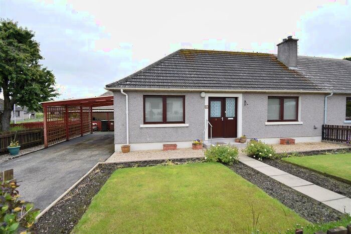 2 Bedroom Semi-Detached Bungalow For Sale In Anderson Drive, Fortrose, IV10