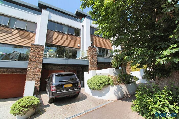 4 Bedroom Town House To Rent In Windsor Road, Lower Parkstone, Poole, BH14