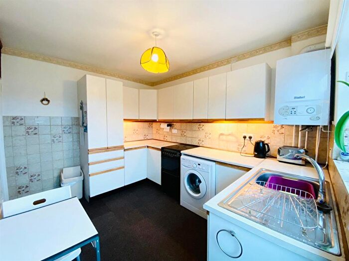 2 Bedroom Semi-Detached Bungalow For Sale In Matley Park Lane, Stalybridge, SK15