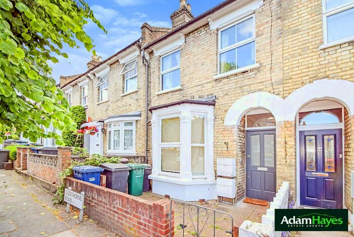 1 Bedroom Flat To Rent In Glenthorne Road, Friern Barnet, N11