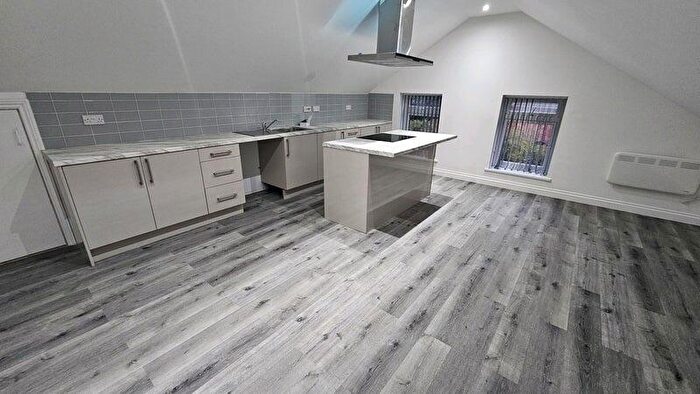 2 Bedroom Flat To Rent In Burnage Lane, Manchester, M19