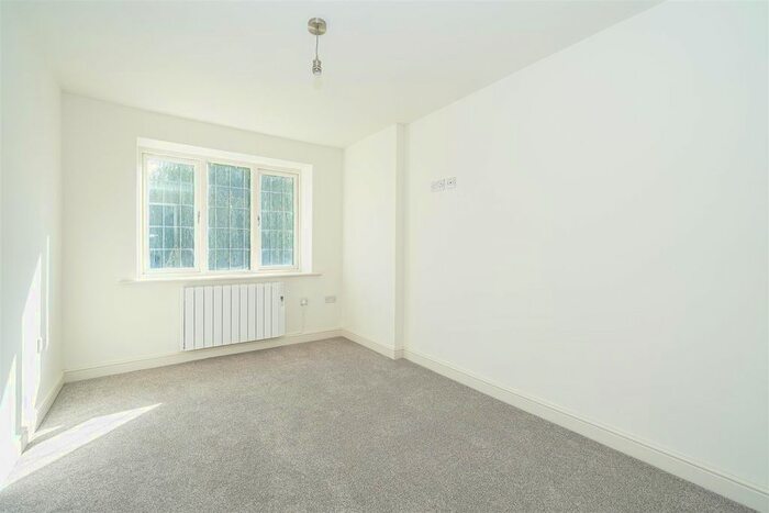 1 Bedroom Flat For Sale In Mary Lane, Lower Dunsforth, York, YO26