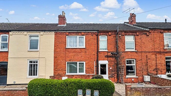 2 Bedroom Terraced House For Sale In Grantham Road, Bracebridge Heath, Lincoln, LN4