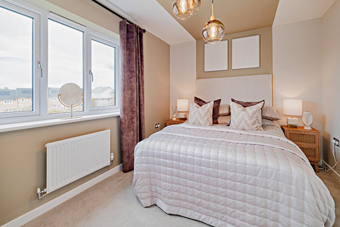 3 Bedroom Terraced House For Sale In Meadowhead Road, Ravenscraig, ML2