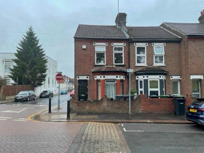 1 Bedroom Flat To Rent In Havelock Road, Luton, LU2