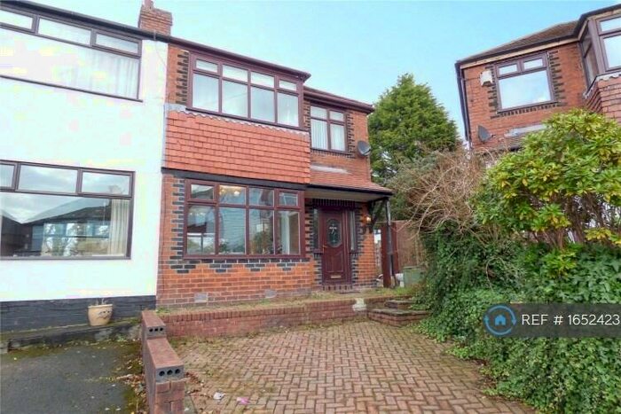 3 Bedroom Semi-Detached House To Rent In Bransby Avenue, Manchester, M9