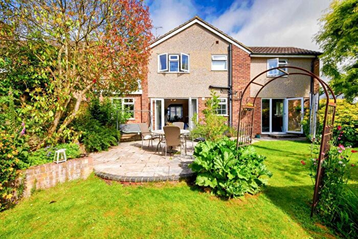 4 Bedroom Detached House For Sale In Pond End Road, Sonning Common, South Oxfordshire, RG4