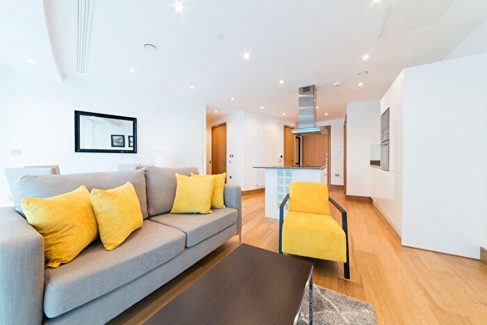 2 Bedroom Flat To Rent In Crossharbour Plaza, Canary Wharf, E14