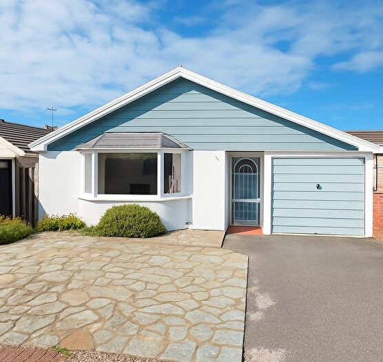 2 Bedroom Bungalow For Sale In Poughill Road, Bude, Cornwall, EX23
