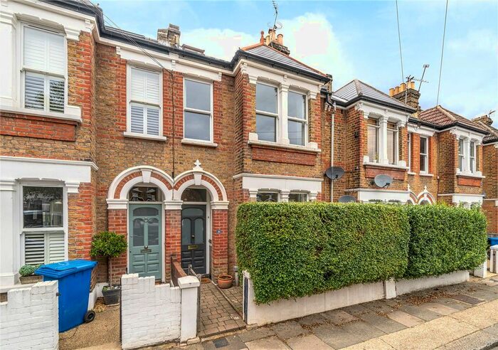 5 Bedroom Terraced House To Rent In St Aidans Road, East Dulwich, London, SE22