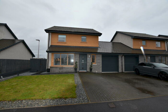 3 Bedroom Link Detached House For Sale In Typhoon Road, Lossiemouth, IV31