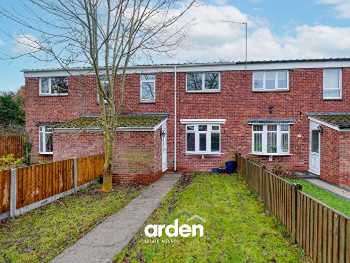 3 Bedroom Terraced House For Sale In Tillington Close, Redditch, B98