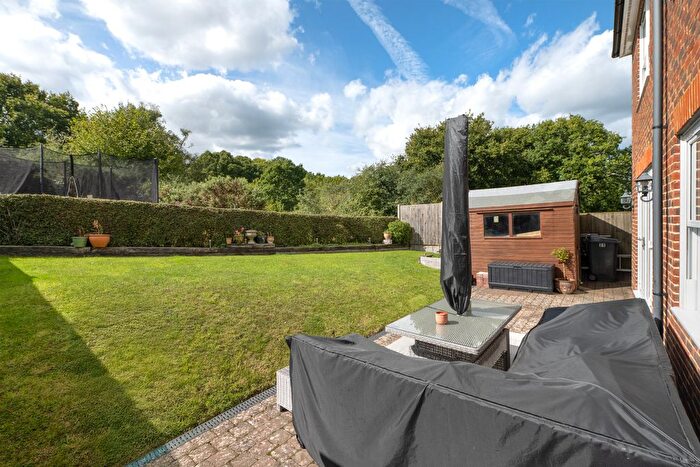 4 Bedroom Detached House For Sale In Tile Kiln Hill, Blean, Canterbury, Kent, CT2