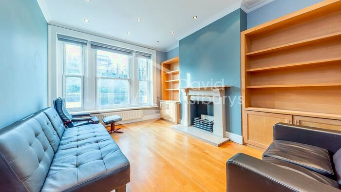 2 Bedroom Flat To Rent In Archway Road, Highgate, London, N6
