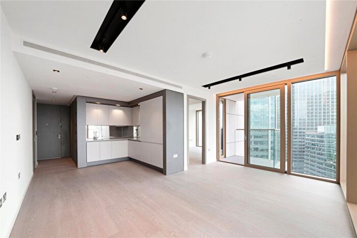 1 Bedroom Apartment To Rent In Park Drive, London, E14