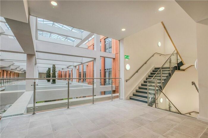1 Bedroom Flat To Rent In Corporation Street, The Co-Operative, CV1