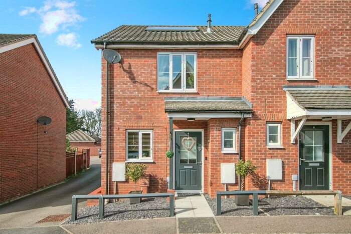 2 Bedroom Semi-Detached House For Sale In Shrubland Close, Barham, Ipswich, IP6